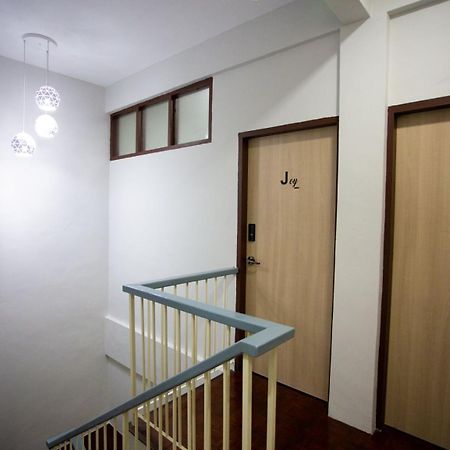 Hom2Rex Kuching Homestay Taman Timberland Exterior photo